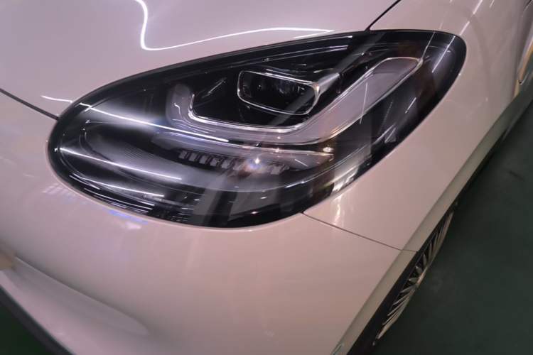 Used Wuling Bingo 2023 333 km Enjoyment Version Left Front Headlight