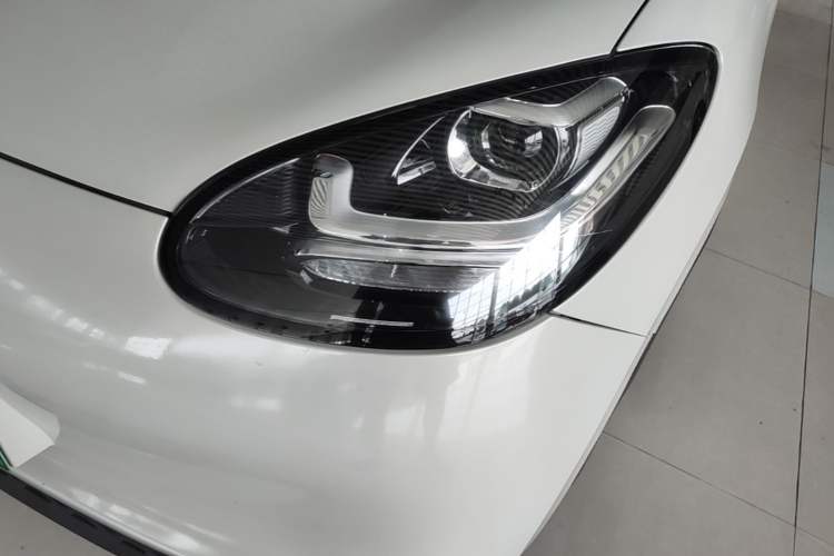 Used Wuling Bingo 2023 203km Light Edition Left Front Headlight