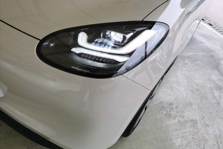 Used Wuling Bingo 2023 410 km Lingxi Deluxe Edition Left Front Headlight