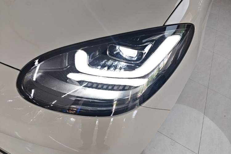 Used Wuling Bingo 2023 333 km Enjoyment Version Left Front Headlight