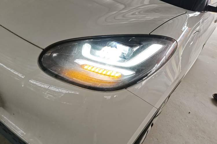 Used Wuling Bingo 2023 333 km Enjoyment Version Left Front Headlight