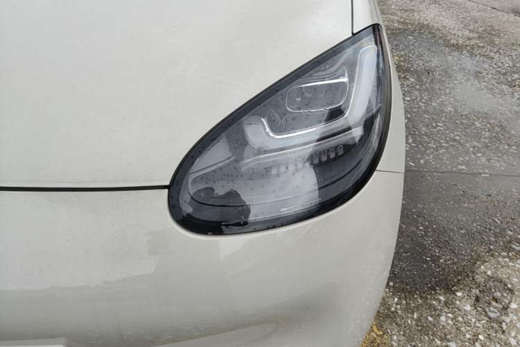 Used Wuling Bingo 2023 410 km Lingxi Deluxe Edition Left Front Headlight