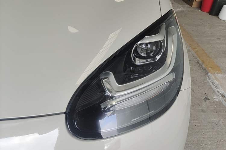 Used Wuling Bingo 2023 203km Light Edition Left Front Headlight