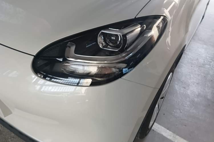 Used Wuling Bingo 2023 203km Light Edition Left Front Headlight