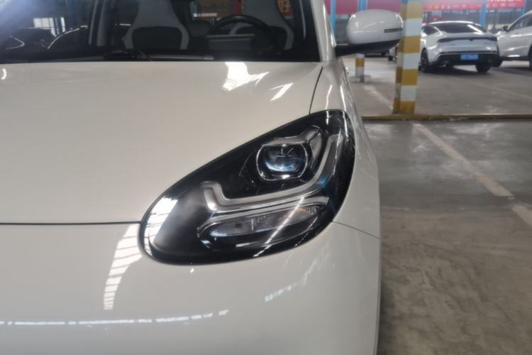 Used Wuling Bingo 2023 203km Light Edition Left Front Headlight