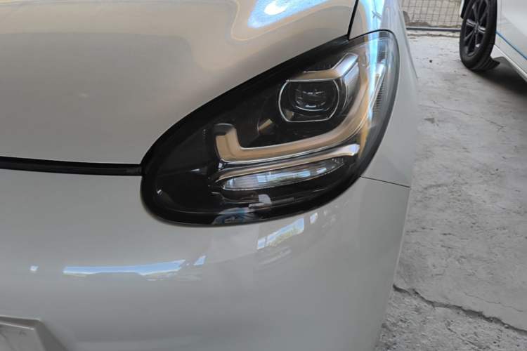 Used Wuling Bingo 2023 203km Light Edition Left Front Headlight