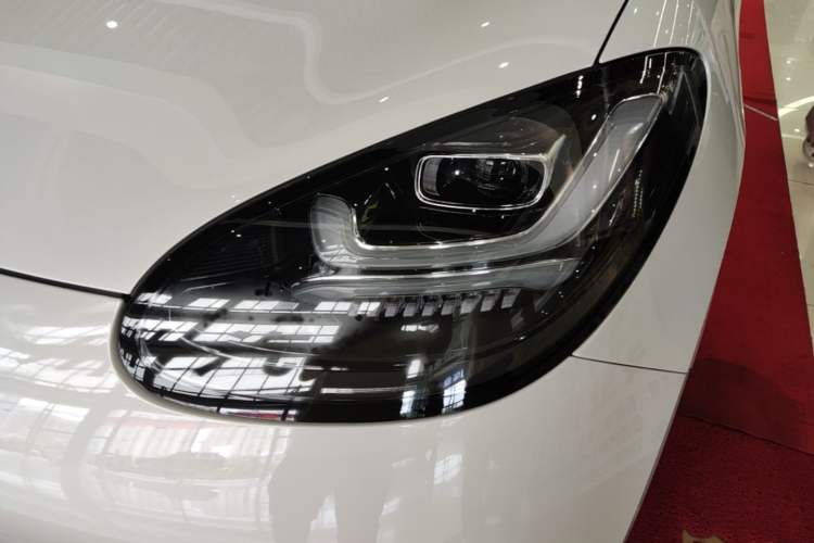 Used Wuling Bingo 2023 410 km Lingxi Deluxe Edition Left Front Headlight