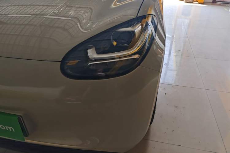 Used Wuling Bingo 2023 203km Light Edition Left Front Headlight