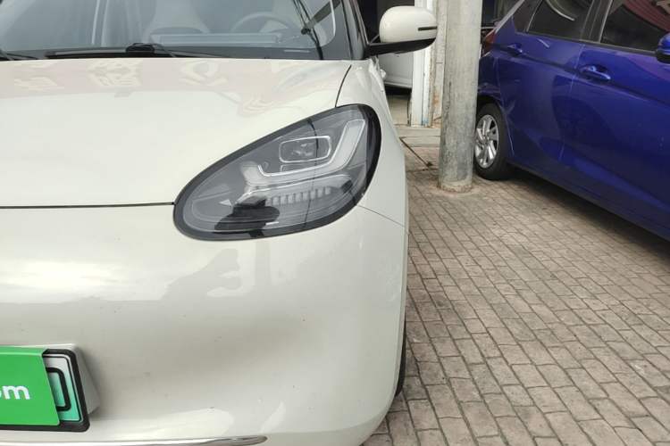 Used Wuling Bingo 2023 333 km Enjoyment Version Left Front Headlight