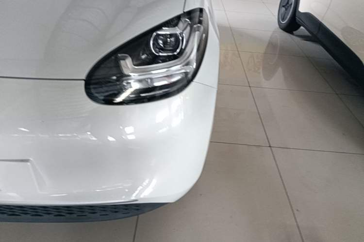 Used Wuling Bingo 2023 333 km Fast-Share Version Left Front Headlight