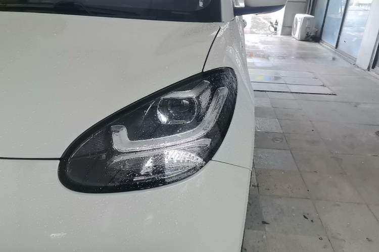 Used Wuling Bingo 2023 333 km Fast-Share Version Left Front Headlight