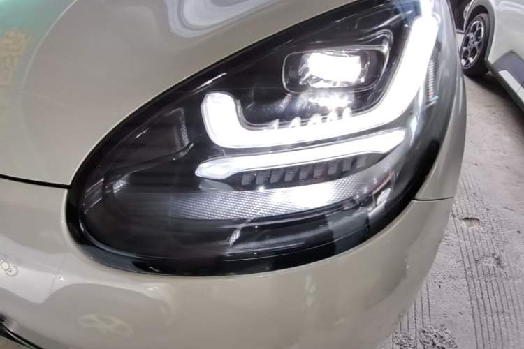 Used Wuling Bingo 2023 333km Enjoy+ Version Left Front Headlight