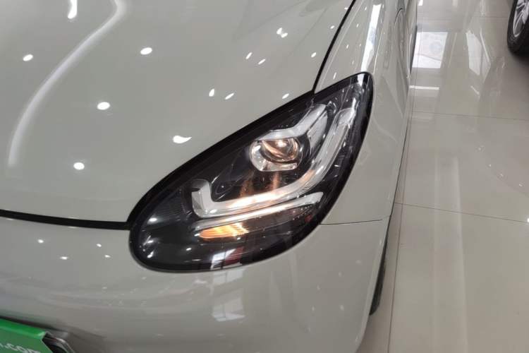 Used Wuling Bingo 2023 333 km Fast-Share Version Left Front Headlight