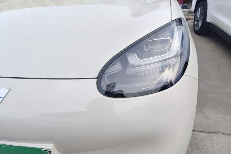 Used Wuling Bingo 2023 410 km Lingxi Deluxe Edition Left Front Headlight
