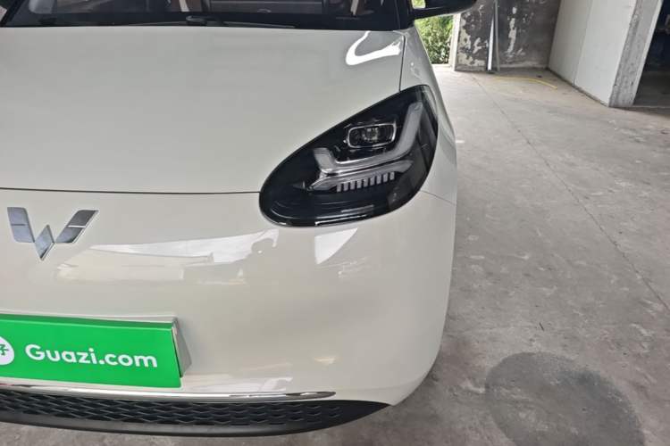 Used Wuling Bingo 2023 333 km Fast-Share Version Left Front Headlight