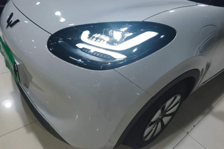 Used Wuling Bingo 2023 333 km Fast-Share Version Left Front Headlight