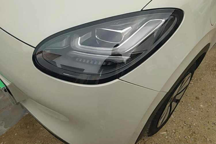 Used Wuling Bingo 2023 333 km Enjoyment Version Left Front Headlight