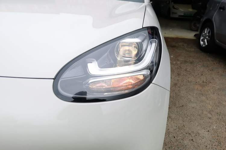 Used Wuling Bingo 2023 203km Light Edition Left Front Headlight