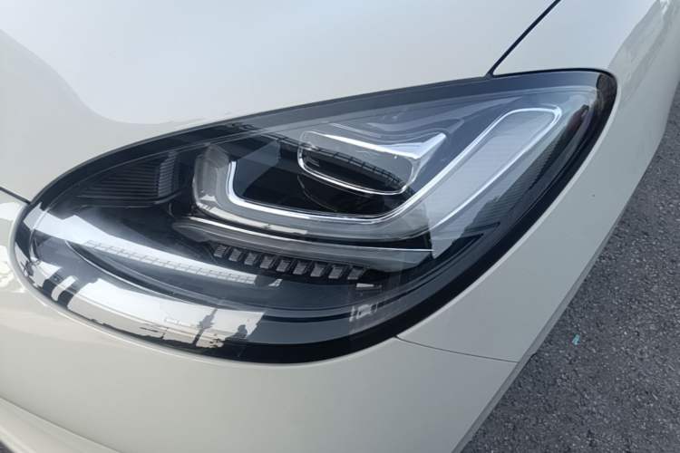 Used Wuling Bingo 2023 203km Comfort Edition Left Front Headlight