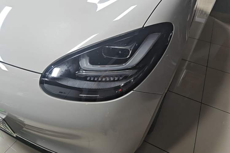 Used Wuling Bingo 2023 333 km Lingxi Connected+ Version Left Front Headlight