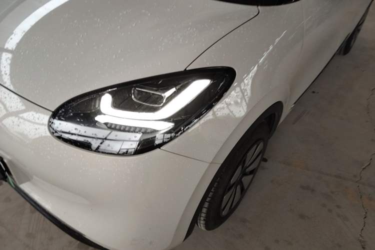 Used Wuling Bingo 2023 203km Comfort Edition Left Front Headlight