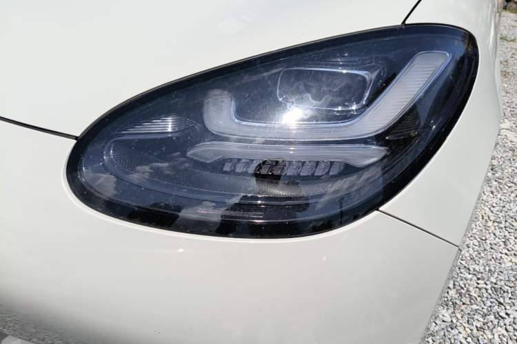 Used Wuling Bingo 2023 333 km Lingxi Connected+ Version Left Front Headlight