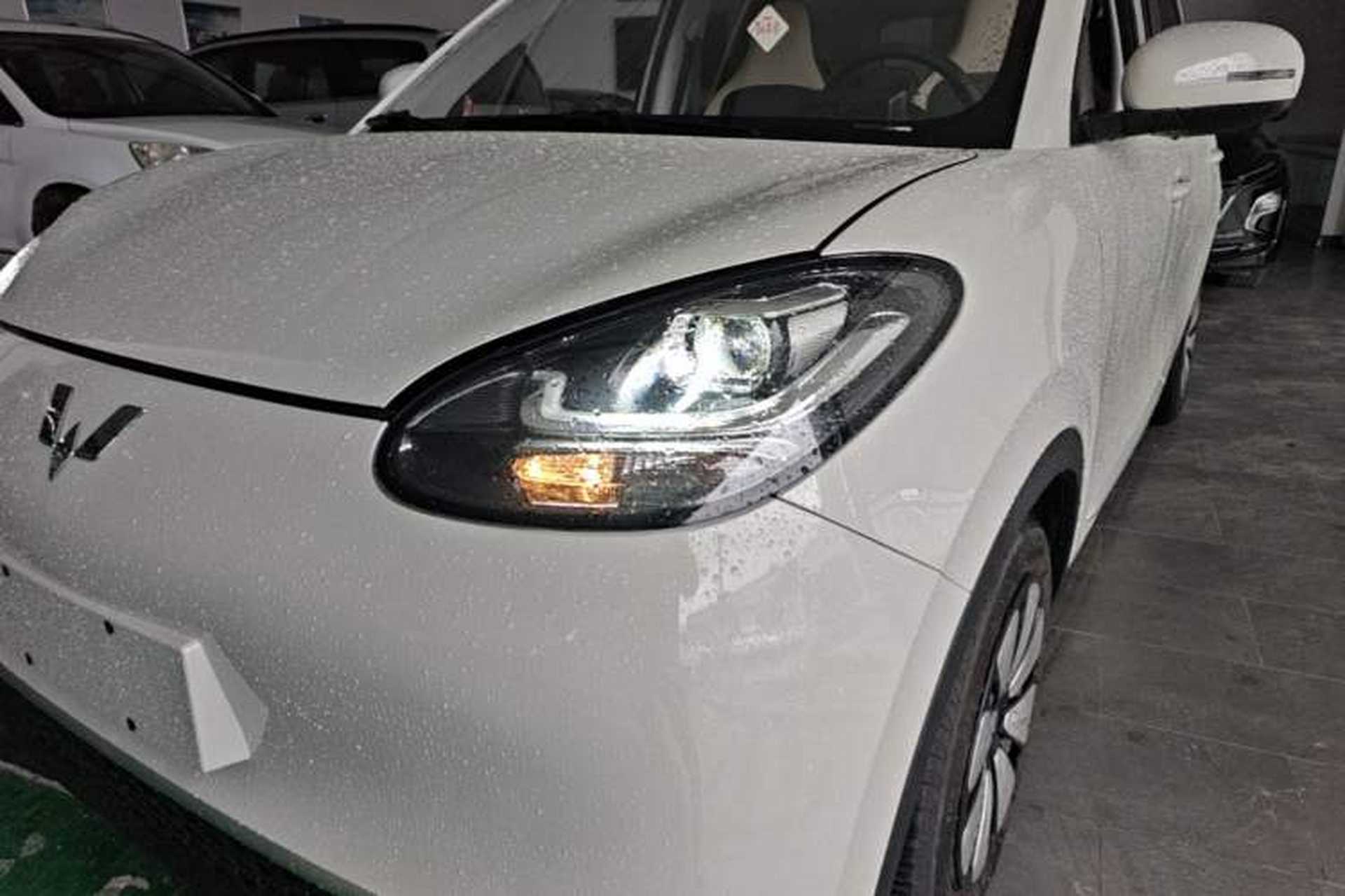 Used Wuling Bingo 2023 203km Light Edition Left Front Headlight