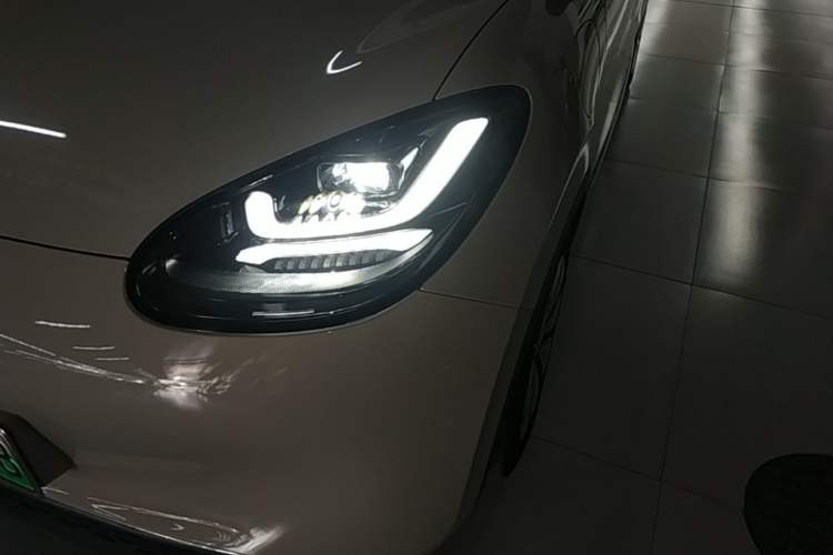 Used Wuling Bingo 2023 333 km Enjoyment Version Left Front Headlight