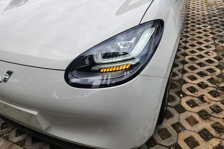 Used Wuling Bingo 2023 333 km Enjoyment Version Left Front Headlight
