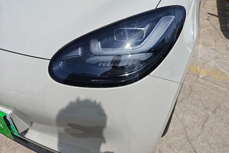 Used Wuling Bingo 2023 203km Comfort Edition Left Front Headlight