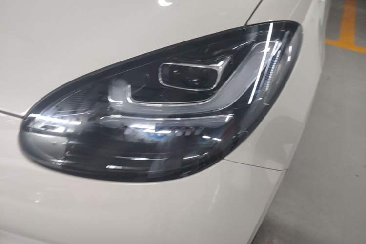 Used Wuling Bingo 2023 333 km Lingxi Connected+ Version Left Front Headlight