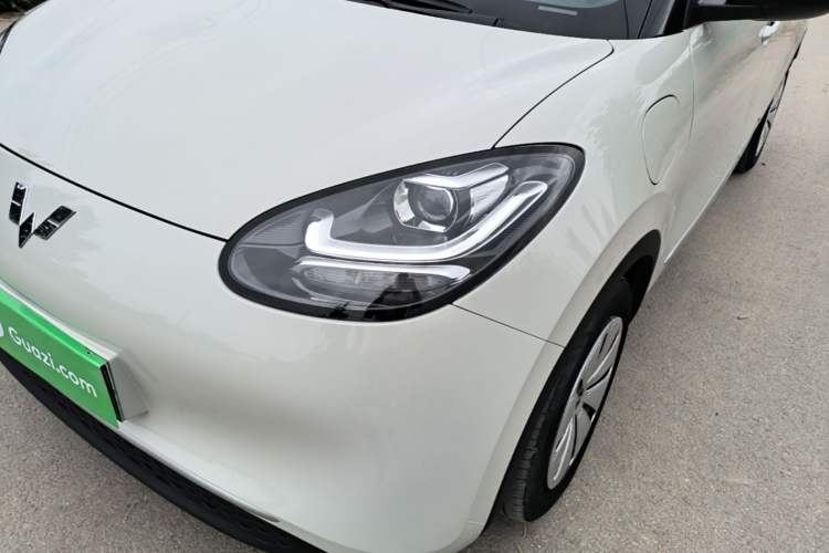 Used Wuling Bingo 2023 333 km Fast-Share Version Left Front Headlight