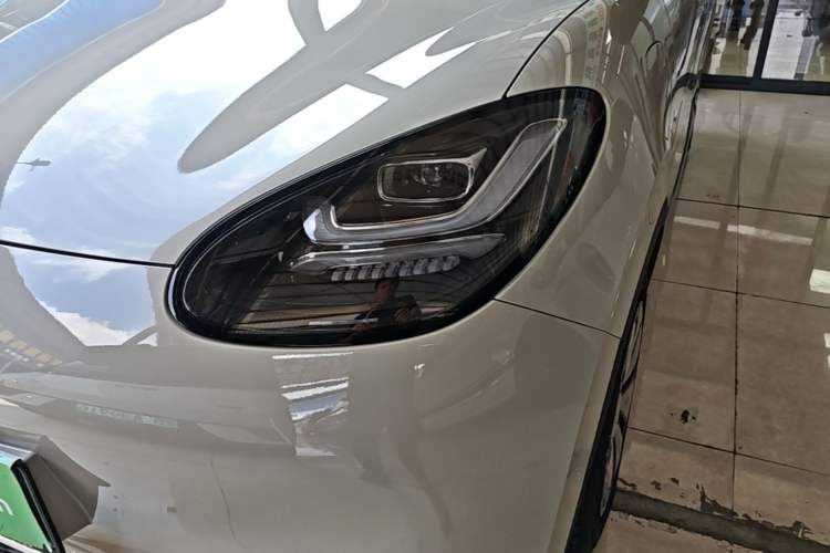 Used Wuling Bingo 2023 333km Enjoy+ Version Left Front Headlight