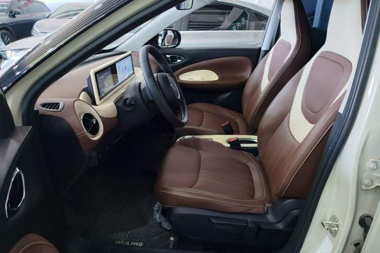 Used Wuling Bingo 2023 333km Enjoy+ Version Left Front Seat