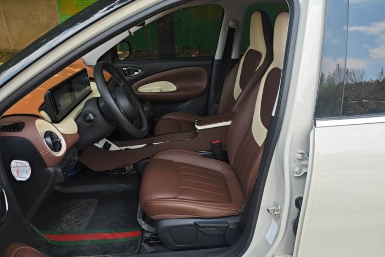 Used Wuling Bingo 2023 333 km Enjoyment Version Left Front Seat