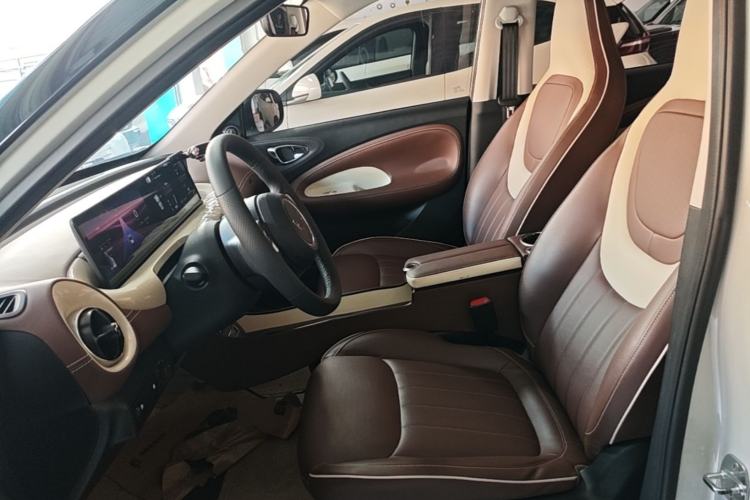 Used Wuling Bingo 2023 333 km Lingxi Connected+ Version Left Front Seat