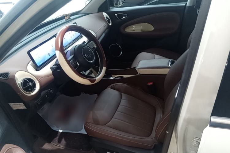 Used Wuling Bingo 2023 410 km Lingxi Deluxe Edition Left Front Seat