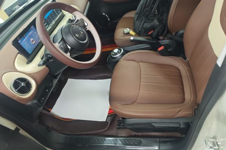 Used Wuling Bingo 2023 203km Comfort Edition Left Front Seat