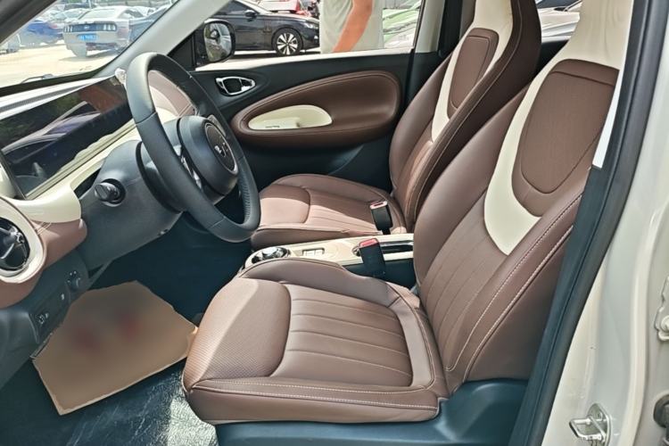 Used Wuling Bingo 2023 410 km Lingxi Deluxe Edition Left Front Seat