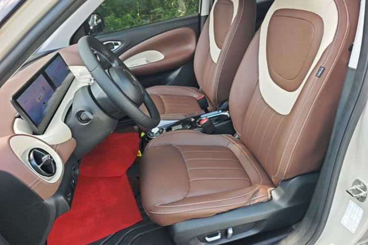 Used Wuling Bingo 2023 410 km Lingxi Deluxe Edition Left Front Seat