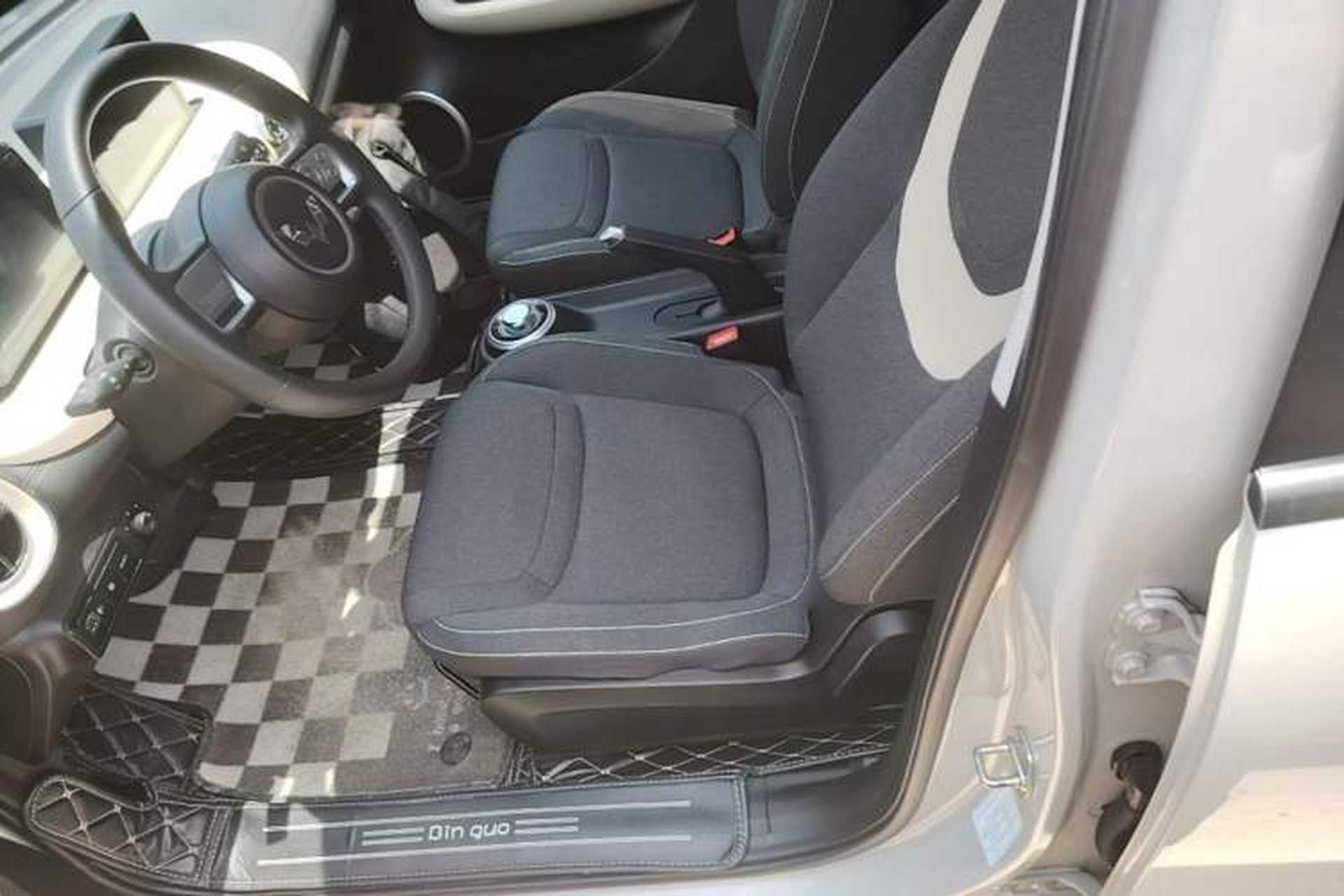 Used Wuling Bingo 2023 203km Light Edition Left Front Seat