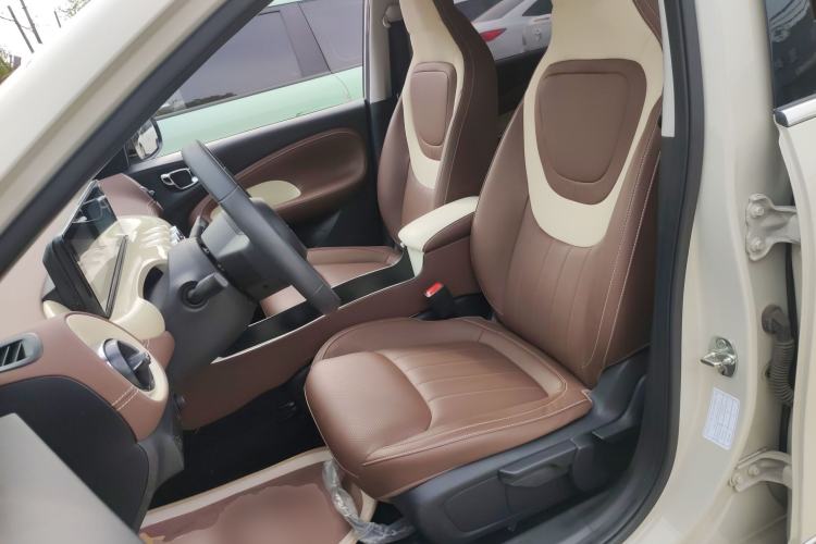 Used Wuling Bingo 2023 333 km Enjoyment Version Left Front Seat