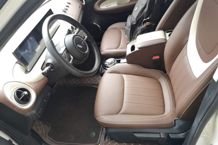 Used Wuling Bingo 2023 333km Enjoy+ Version Left Front Seat