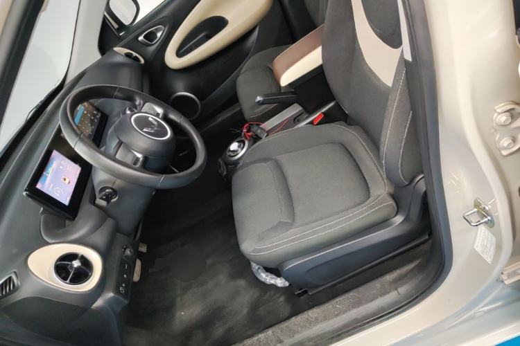 Used Wuling Bingo 2023 333 km Fast-Share Version Left Front Seat
