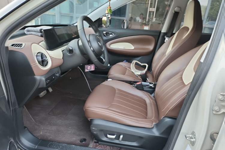 Used Wuling Bingo 2023 410 km Lingxi Deluxe Edition Left Front Seat