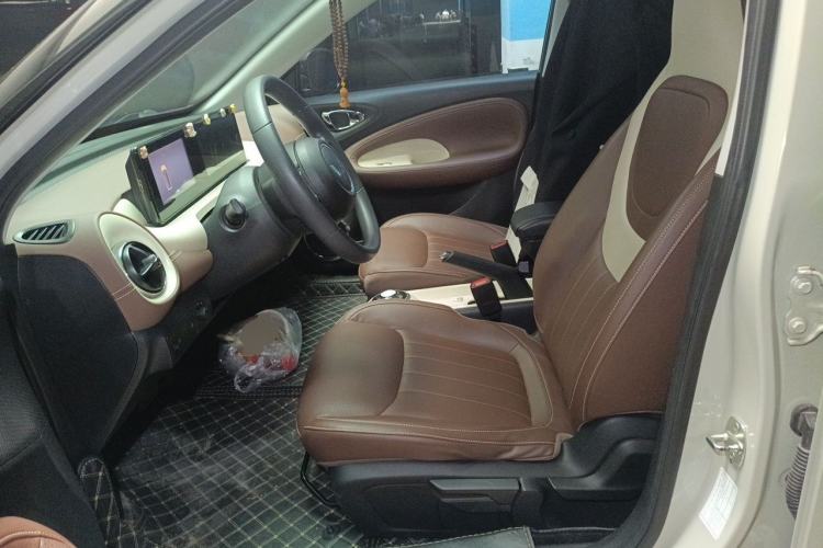 Used Wuling Bingo 2023 203km Comfort Edition Left Front Seat