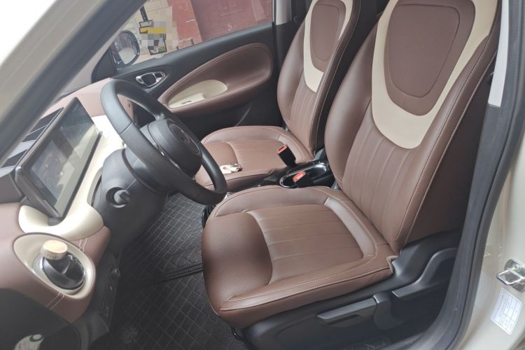Used Wuling Bingo 2023 333 km Enjoyment Version Left Front Seat