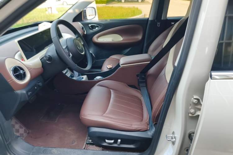 Used Wuling Bingo 2023 410 km Lingxi Deluxe Edition Left Front Seat