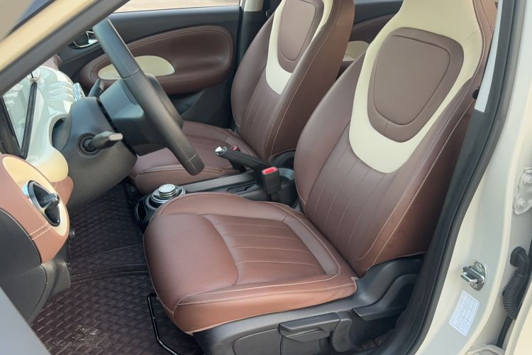 Used Wuling Bingo 2023 203km Comfort Edition Left Front Seat