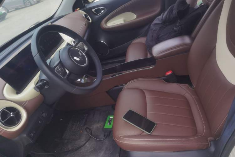 Used Wuling Bingo 2023 410 km Lingxi Deluxe Edition Left Front Seat